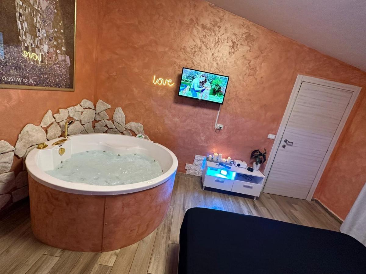 Atena Apartments B&B Gold Pescara Kültér fotó